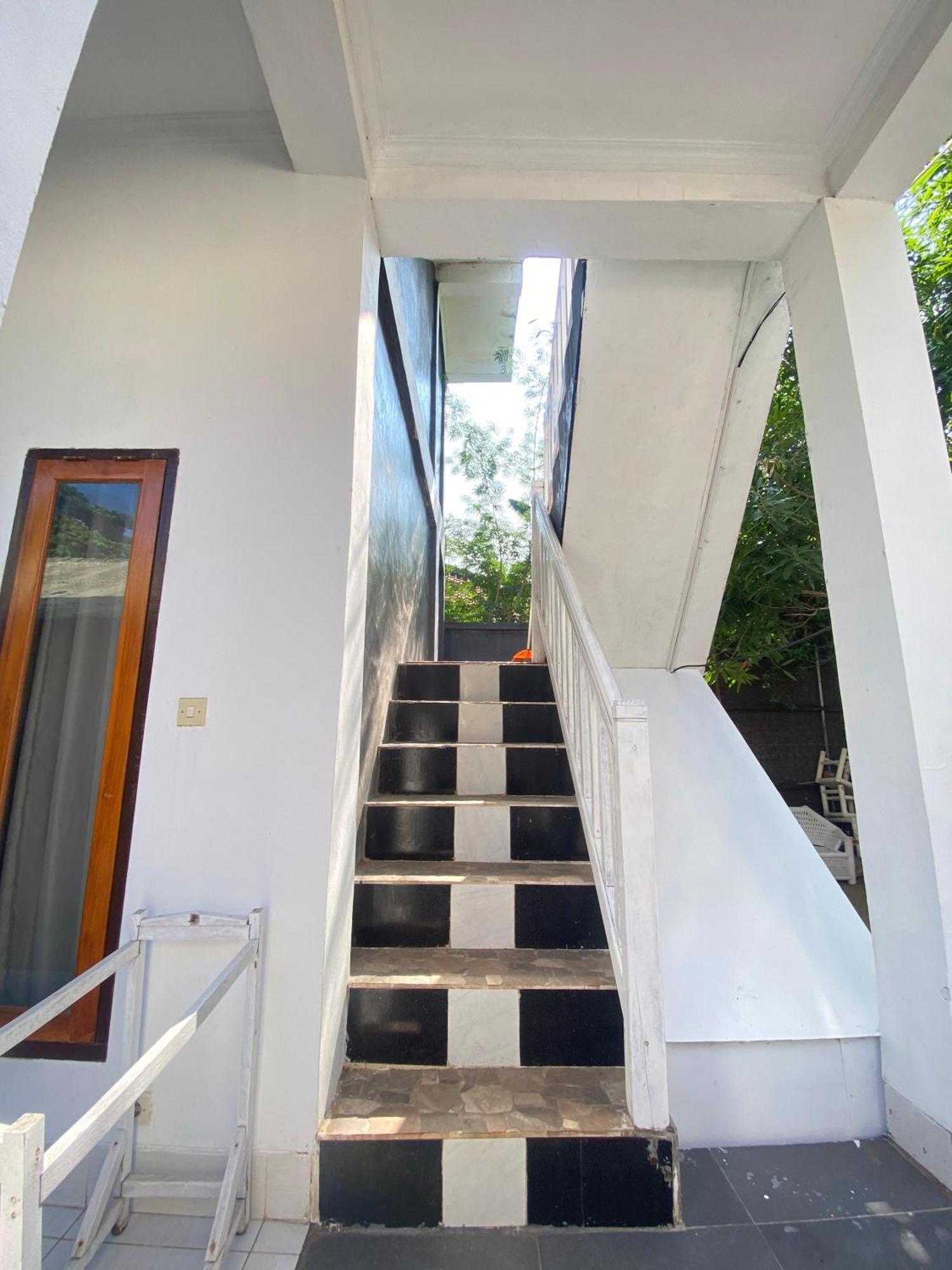 Bale Sunrise Hotel Gili Trawangan Exterior foto