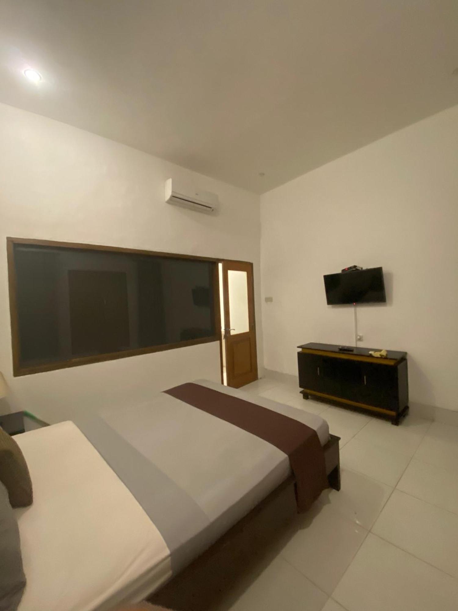 Bale Sunrise Hotel Gili Trawangan Exterior foto