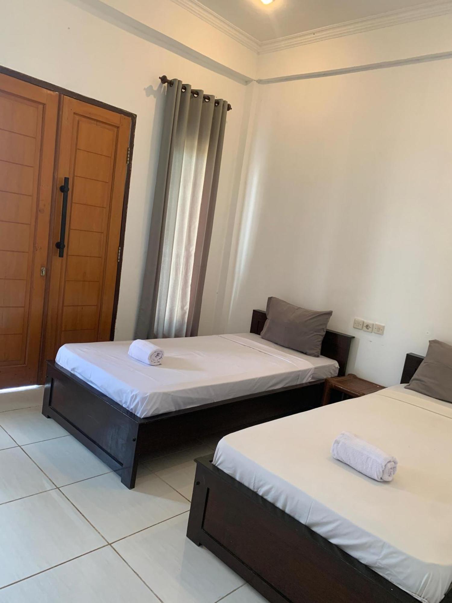 Bale Sunrise Hotel Gili Trawangan Exterior foto