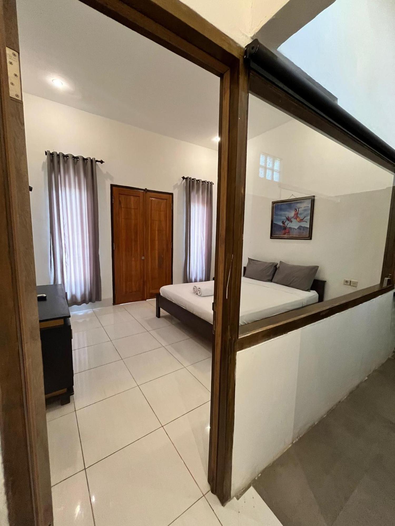 Bale Sunrise Hotel Gili Trawangan Exterior foto